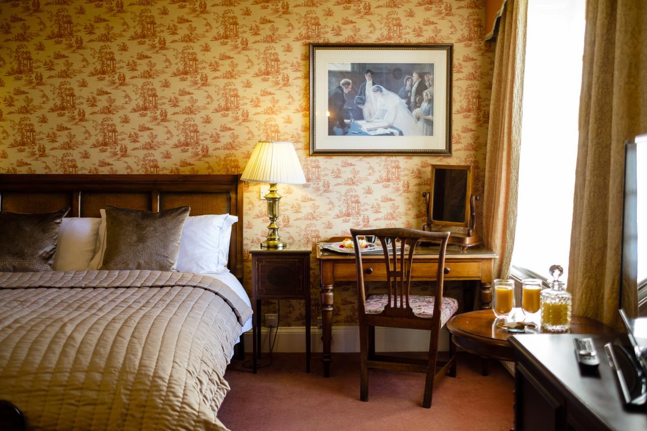 The Gretna Chase Hotel Luaran gambar