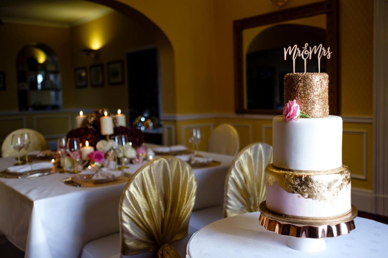 The Gretna Chase Hotel Luaran gambar